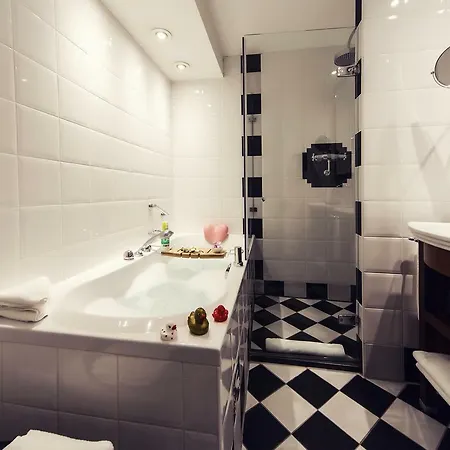 Banks Mansion Hotel