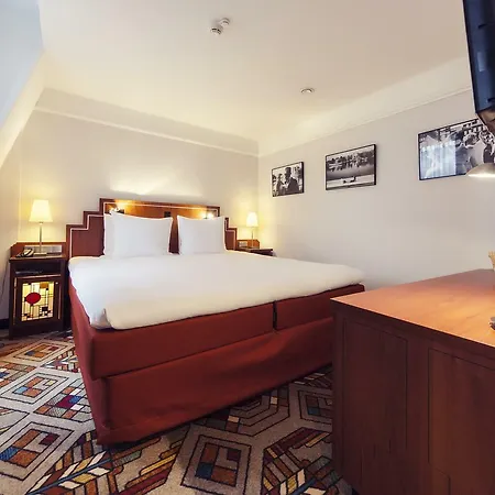 Banks Mansion 4*
