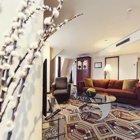 Banks Mansion - Boutique