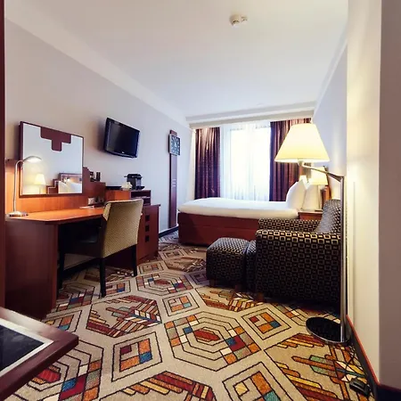 Banks Mansion 4*
