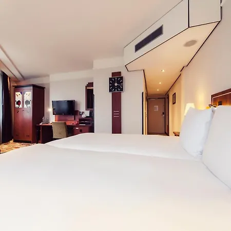 Banks Mansion 4*