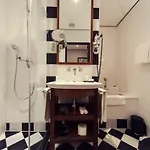 Banks Mansion - Boutique Hotel